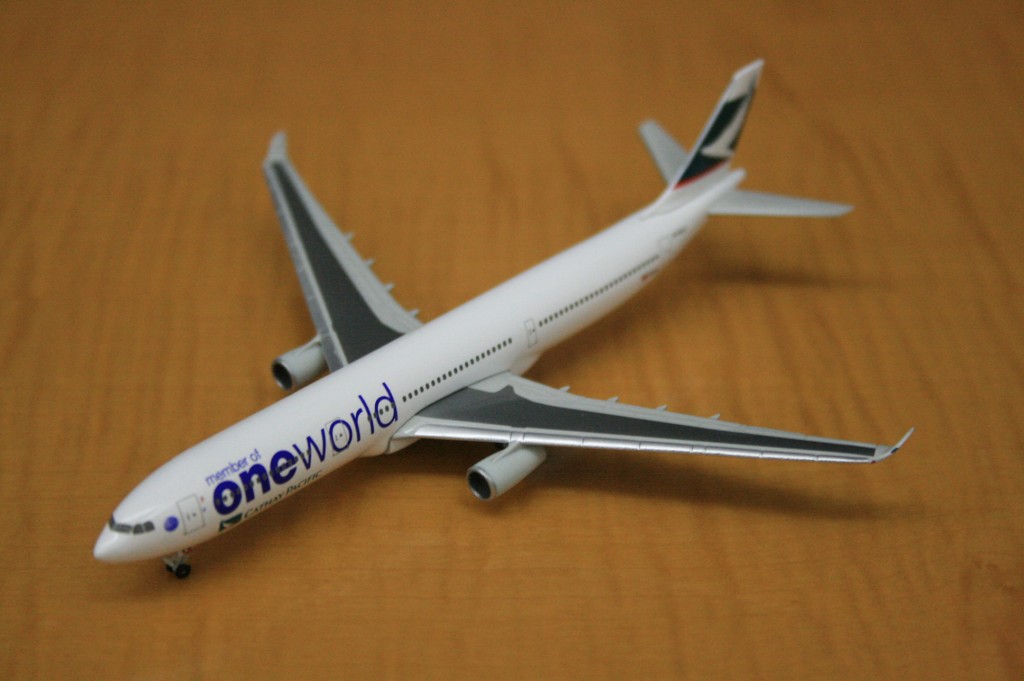 cathay pacific one world airlines